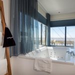 Slapen in zandtrechter Harlingen - Hotel met uitzicht over de Waddenzee - Bijzondere Overnachting 8